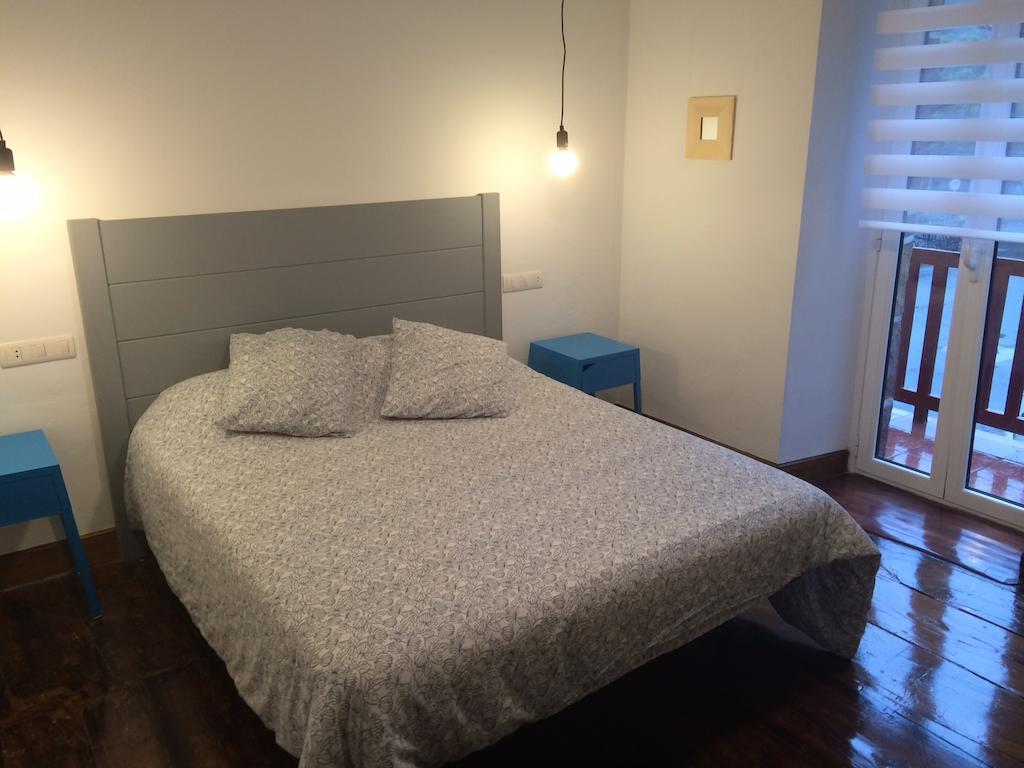 Hostal Auzoa Bera  Esterno foto