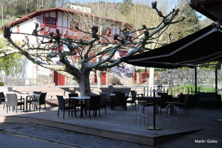 Hostal Auzoa Bera  Esterno foto